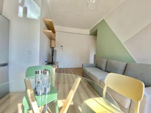Gallery image of Metro M3 S&M Home, comoda soluzione di design, con collegamento diretto a Duomo di Milano, Stazione Centrale e Milano Porta Garibaldi in Milan