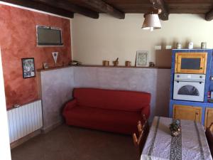 Lounge oder Bar in der Unterkunft casetta dell'Alpino