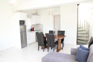 Fotografie z fotogalerie ubytování Holiday Luxury Villas v destinaci Kalamaki