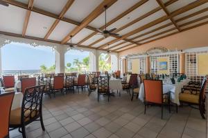En restaurant eller et andet spisested på Catalonia Montego Bay - All Inclusive