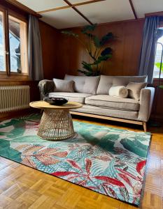 Et opholdsområde på LaVida Wave Lakeside, Interlaken, Ski, free parking