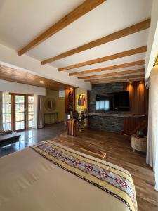 Et tv og/eller underholdning på Ameg Lodge Kilimanjaro