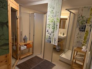 Et badeværelse på Villa Verdi + 37 billeder