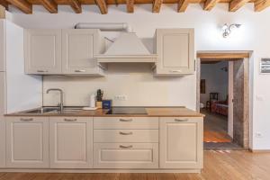 Køkken eller tekøkken på Alla Regia