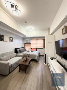 Cozy Modern Studio Unit with PS4 at The Sentinel Residences, Cubao ...