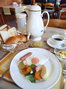 Đồ ăn tại/gần khách sạn