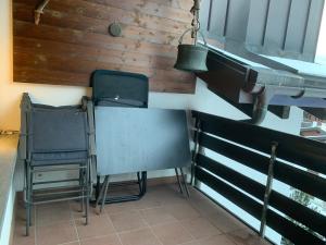 Et opholdsområde på Ferienwohnung Murschetg