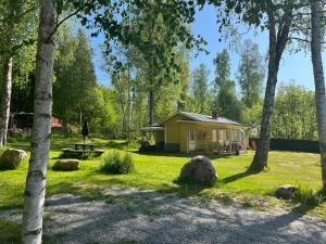 En have udenfor Almagården lantlig miljö