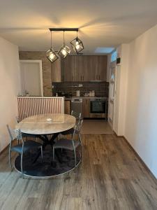 Køkken eller tekøkken på NiLa