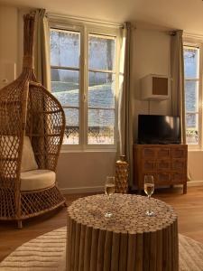 Et tv og/eller underholdning på Résidence ARTHUS Ménalippe