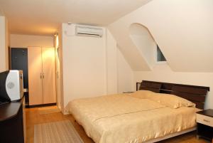 Posteľ alebo postele v izbe v ubytovaní Hotel Avis