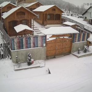 Rebecca Land trong mùa đông