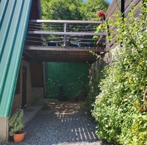 En have udenfor Alpinasmaquen