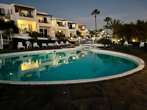 Hồ bơi trong/gần E6 Las Tabaibas