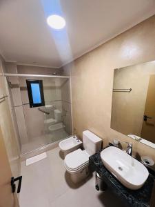 Et badeværelse på Hotel Mosqoy