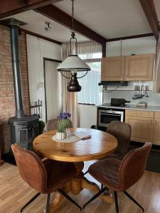 Nhà bếp/bếp nhỏ tại Huisje Buurserbeek