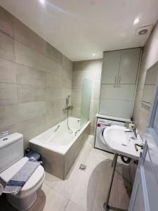 Et badeværelse på Traditional Mansion in Mykonos