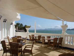 Foto da galeria de Apartamentos Dominique em La Manga del Mar Menor