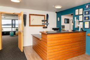 Lobbyen eller receptionen på Haka House Bay of Islands