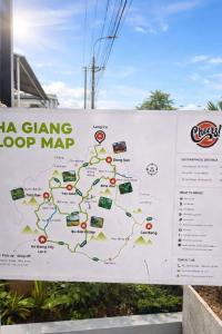 een kaart van de LA gang hop kaart bij Cozy Hostel and Tours in Ha Giang