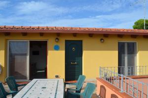 Balkón nebo terasa v ubytování Terrazza sul golfo degli angeli