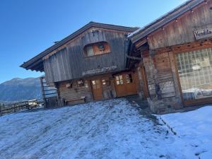 Naturlandskabet i nærheden af lejligheden + 12 billeder