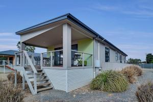 Bygningen som feriehuset ligger i