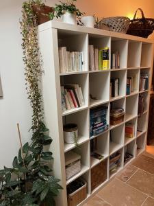 Biblioteket på bed and breakfast-stedet