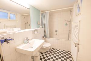 Ένα μπάνιο στο EMMA Bett und Bistro +21 φωτογραφίες