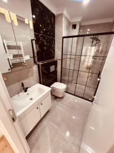 Bany a Bediroğlu apart