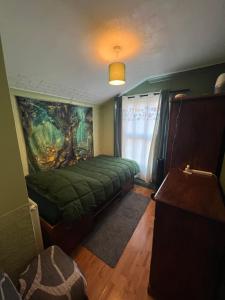 En eller flere senge i et værelse på Camera matrimoniale standart