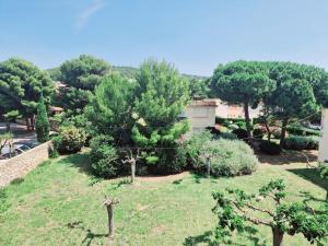 Naturlandskabet i nærheden af lejligheden