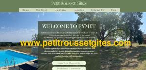 een screenshot van een website voor een zwembad bij Petit Rousset Gite Cerise in Eymet