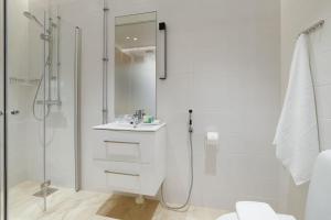 Imagine din galeria proprietății Polar Nook Hotel în Rovaniemi +2 fotografii