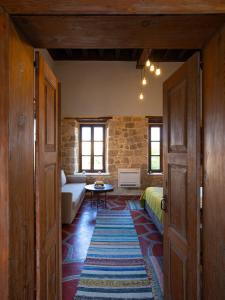 Khu vực ghế ngồi tại Colours - Old Town - Studios