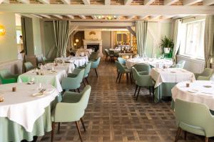 Nhà hàng/khu ăn uống khác tại L'Orée des Chênes, The Originals Relais