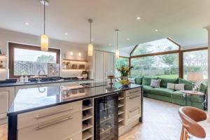 Køkken eller tekøkken på 6 Bed in Ainsdale oc-w33455