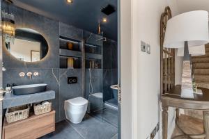 Et badeværelse på 6 Bed in Ainsdale oc-w33455 + 37 billeder