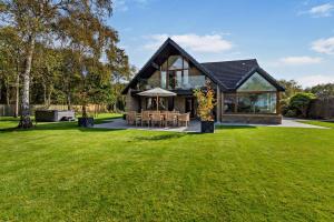 En have udenfor 6 Bed in Ainsdale oc-w33455