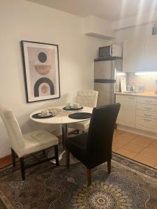 Køkken eller tekøkken på New flat, best location Helsinki