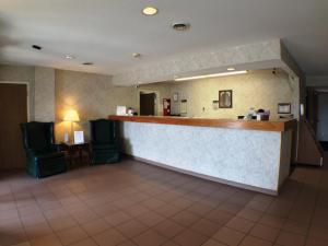 The lobby or reception area at Super 8 by Wyndham Canandaigua