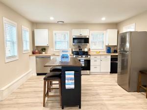 Gallery image of The Lake House in Coventry