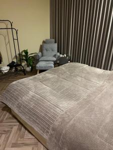 فلو ابارت tesisinde bir odada yatak veya yataklar