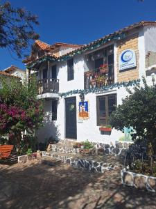 Tòa nhà nơi khách sạn tọa lạc