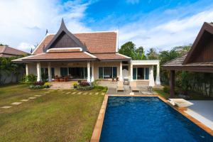 Fotografie z fotogalerie ubytování Noksawan Villa by G Estate v destinaci Rawai pláž + 26 fotografií