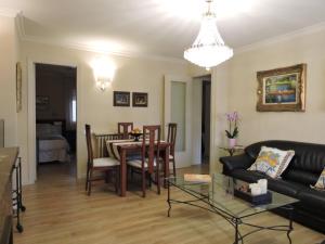 Χώρος καθιστικού στο Apartament El Miracle +11 φωτογραφίες