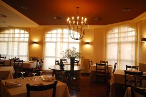 Restoran atau tempat lain untuk makan di Hotel Iguareña