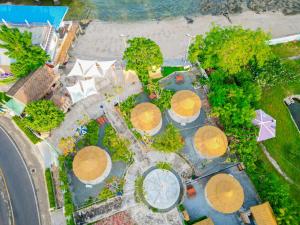 an overhead view of a park with tables and trees at Bangsaen Villa in Bangsaen +9 photos