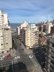 an aerial view of a parking lot in a city at Una perla a metros del mar in Mar del Plata