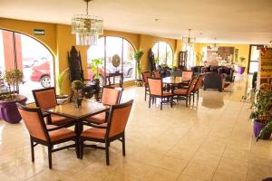 Majoituspaikan Hotel Posada del Sol Inn ravintola tai vastaava paikka